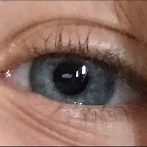 Meet your Posher, Caitlin